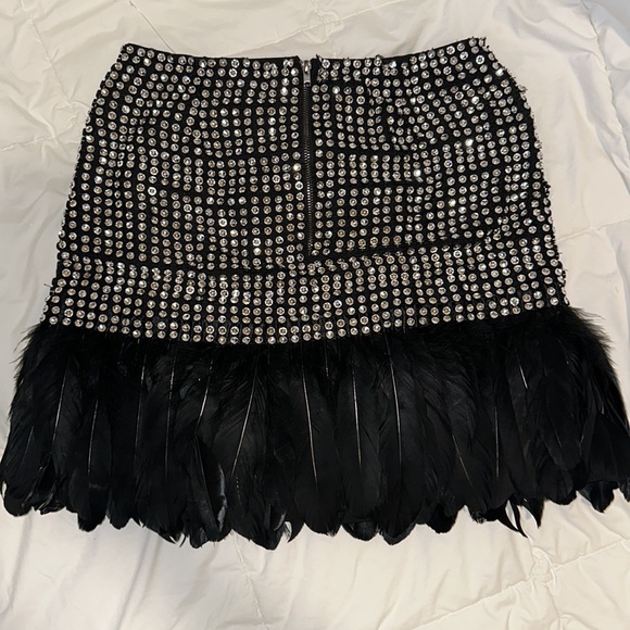 SALE- Crystal & Goose Feather Skirt - Picture 4 of 6